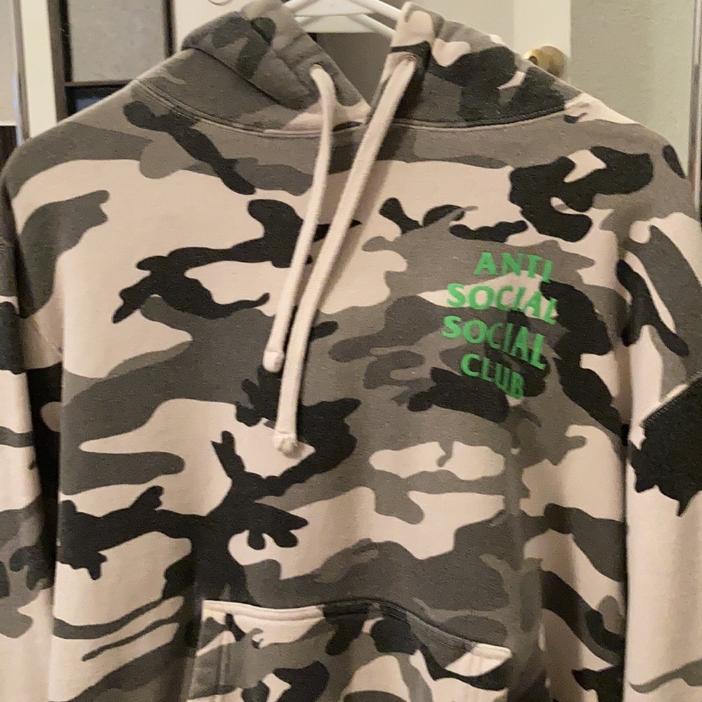Anti social social club hoodie!!